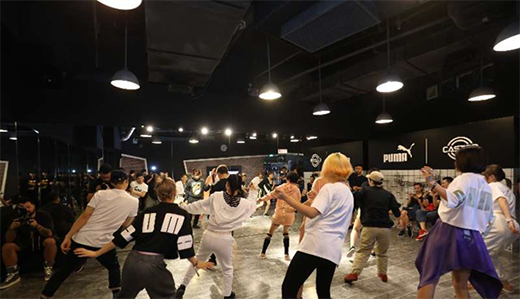 街力強襲，#經(jīng)典由你# PUMA SUEDE 50熱力持續(xù)