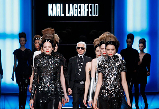 三大品牌聯(lián)合為時(shí)裝設(shè)計(jì)大師 Karl Lagerfeld 舉辦紀(jì)念活動(dòng)